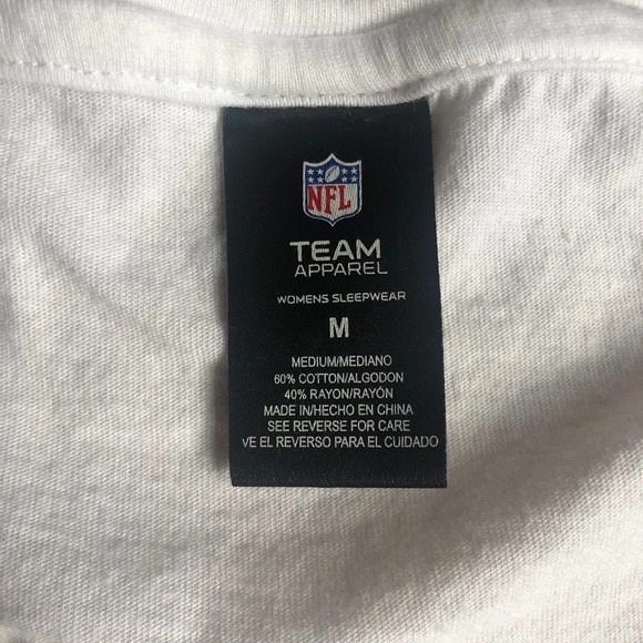 Patriots Long-Sleeve Tee - Picture 2 of 4